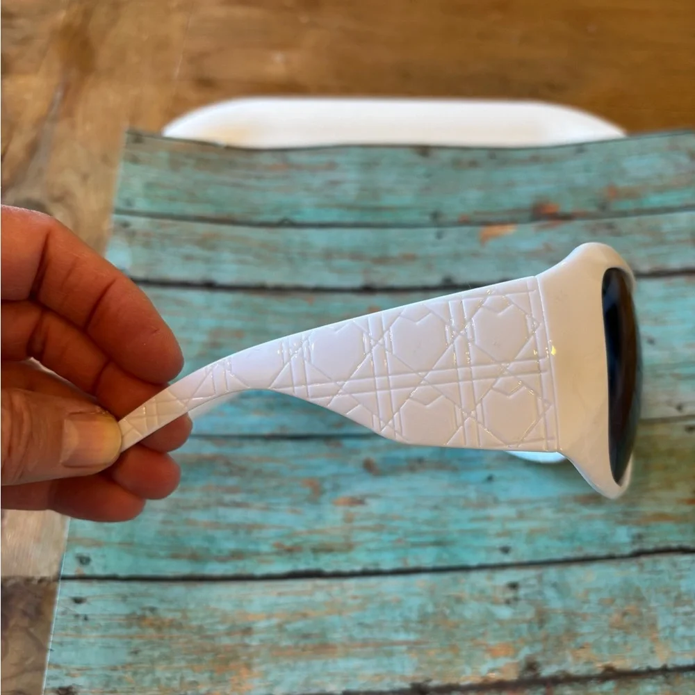Amazon White framed sunglasses with sporty aesthetic